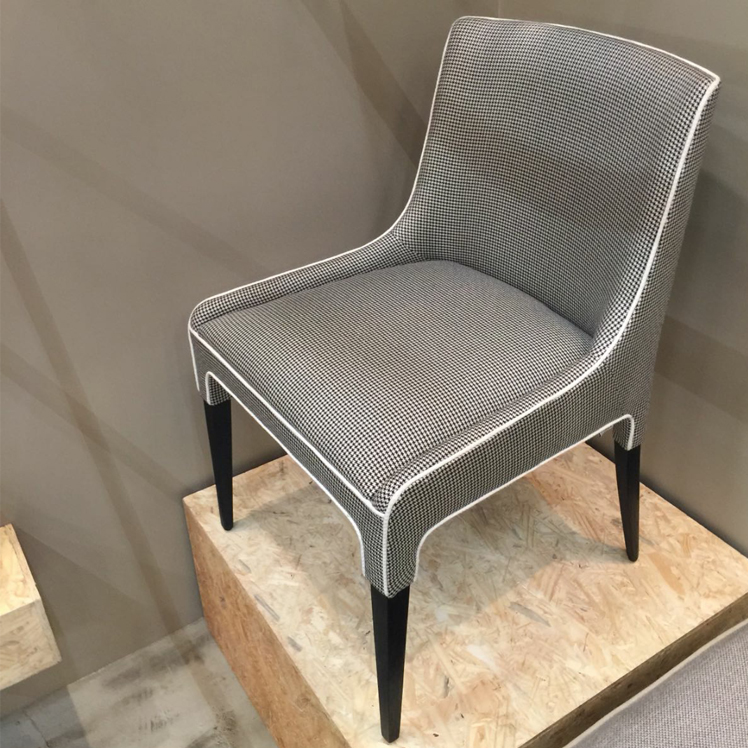  produtos Joaçaba decoração Cadeira D24 Cadeiras